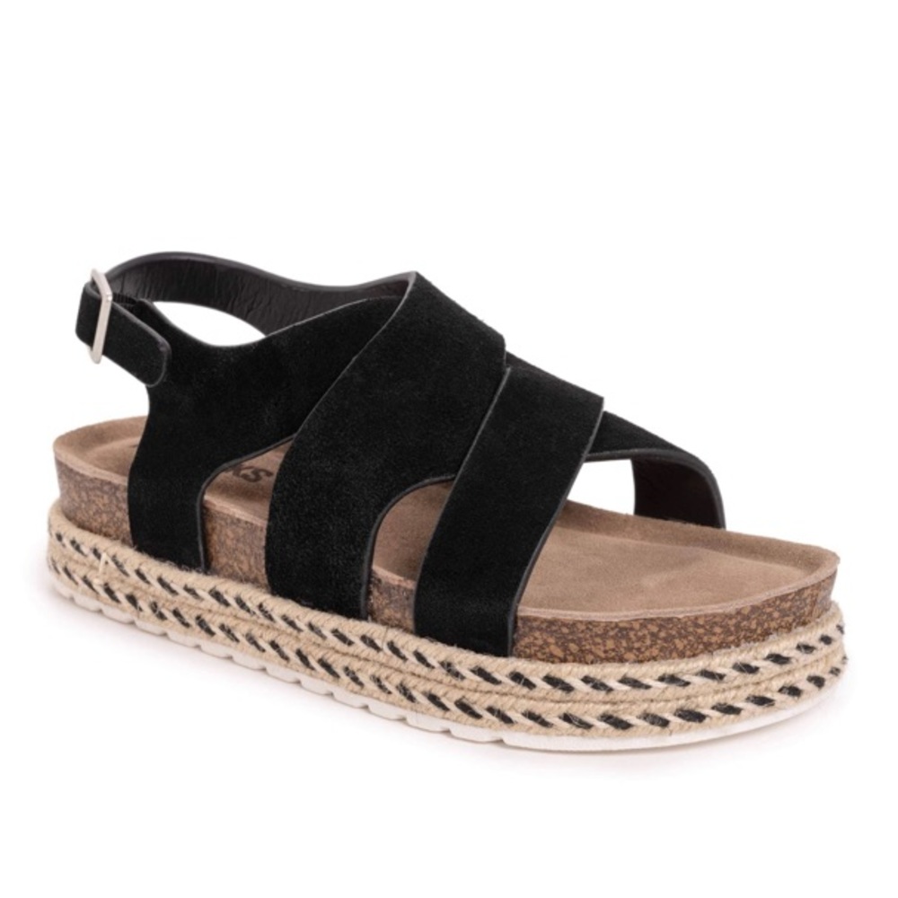 MUK LUKS
